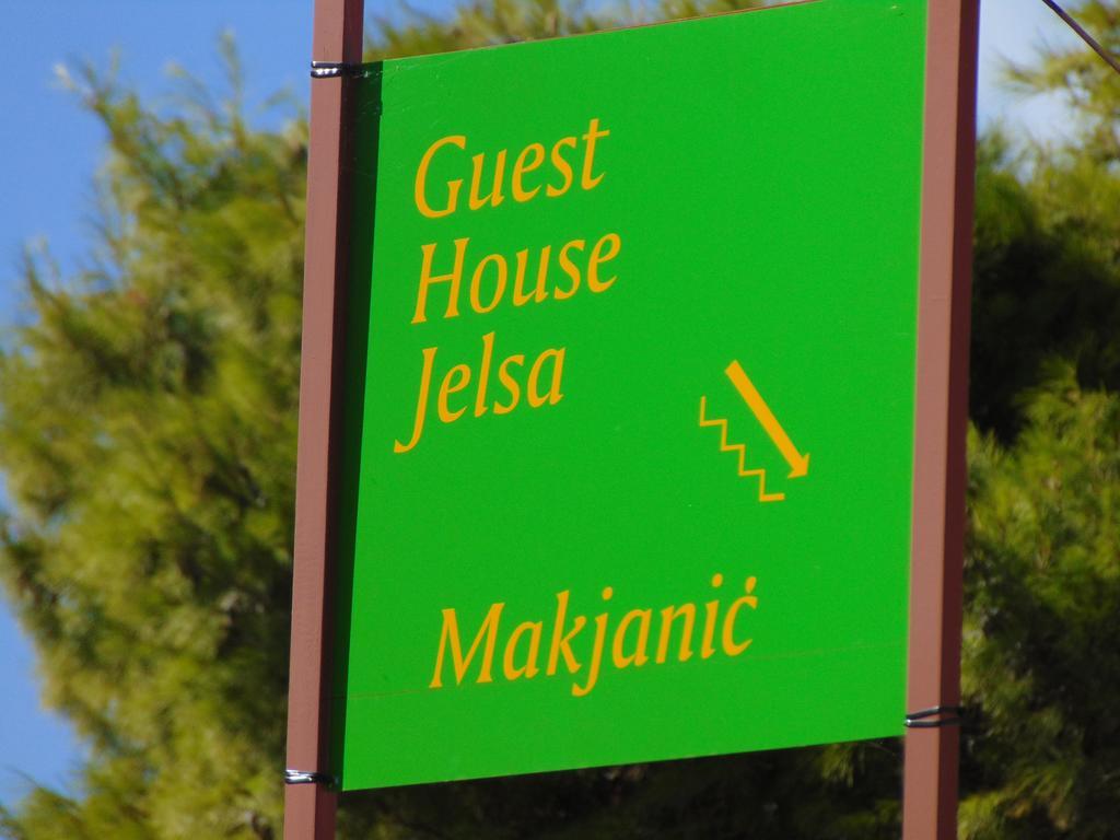 Guest House Jelsa 젤사 외부 사진