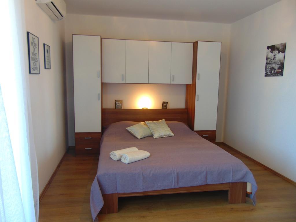 Guest House Jelsa 젤사 외부 사진